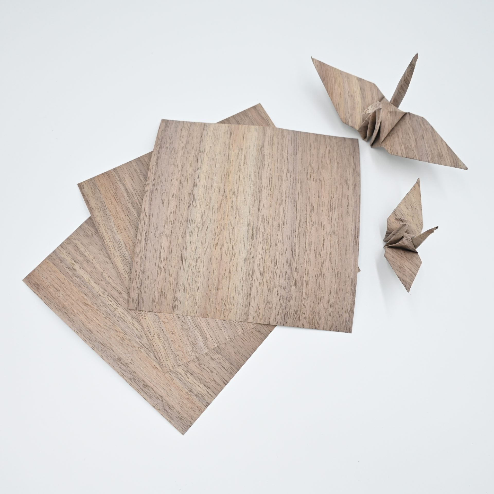 ウォ―ルナット折り紙-折り鶴